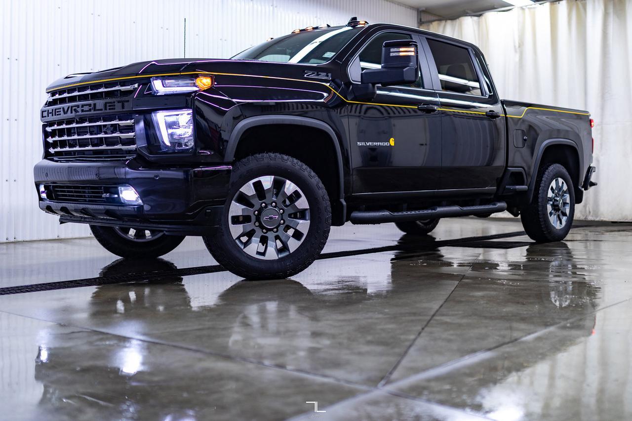 2021 Chevrolet Silverado 2500HD 4x4 Crew Cab LTZ Carhartt Edition Diesel Leather Roof Nav Red Deer AB