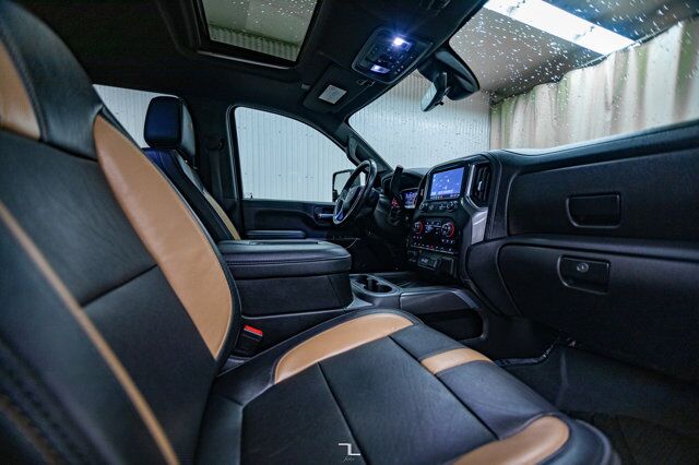 2021 Chevrolet Silverado 2500HD 4x4 Crew Cab LTZ Carhartt Edition Diesel Leather Roof Nav Red Deer AB