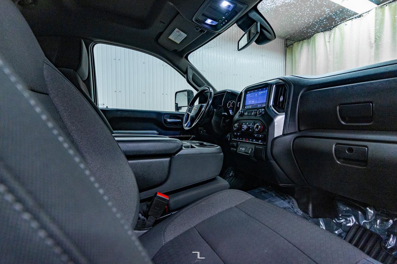 2021 Chevrolet Silverado 2500HD 4x4 Reg Cab LT Z71 Longbox BCam Red Deer AB