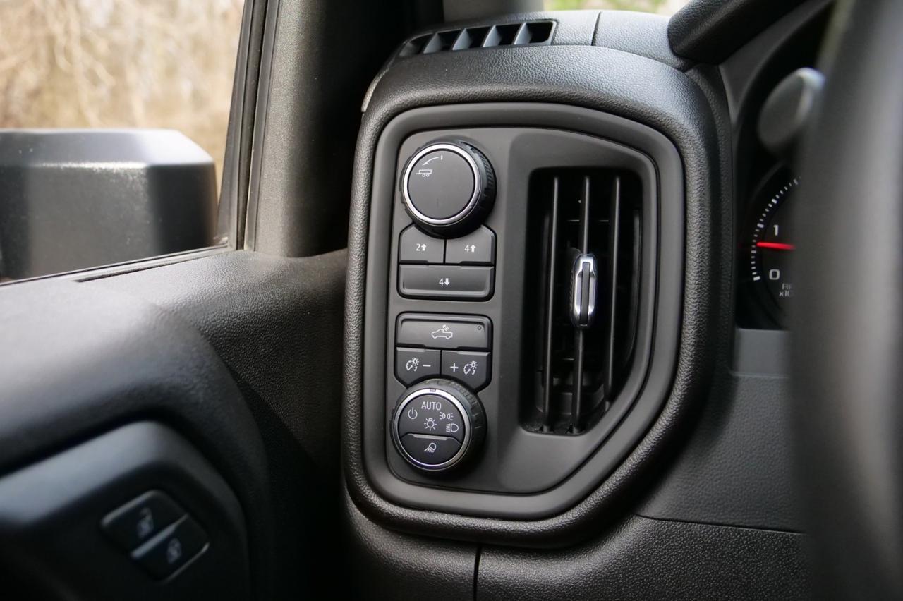 2021 Chevrolet Silverado 2500HD Custom 4X4 / Duramax Diesel / Value Group! Lincolnton NC