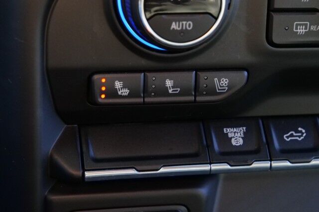 2021 Chevrolet Silverado 2500HD LTZ / Duramax Diesel / Convenience Package! High Point NC