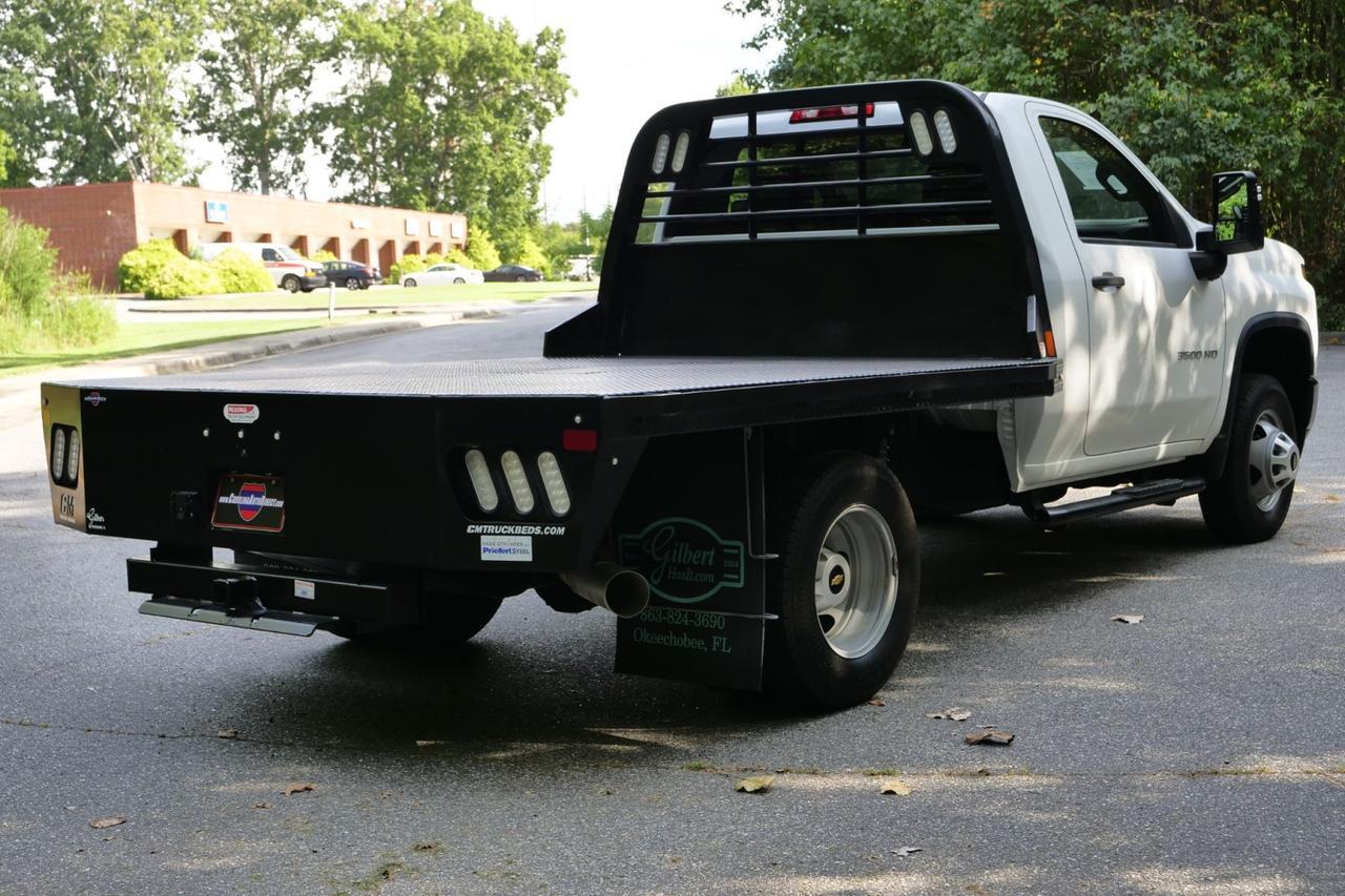 2021 Chevrolet Silverado 3500HD 4X4 / DRW / 6.6L V8 Diesel / CM Flat Bed! Lincolnton NC