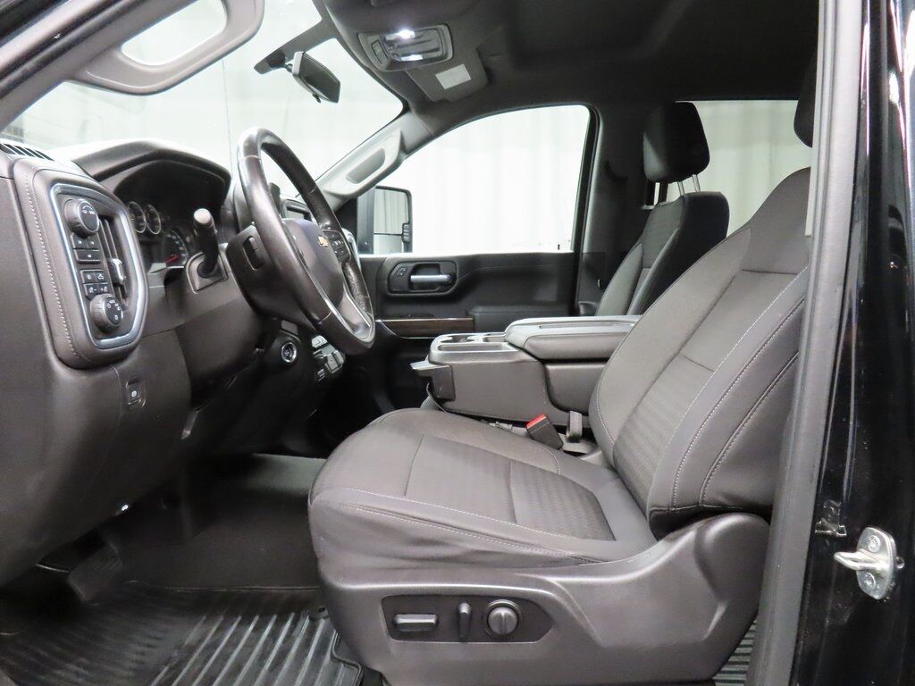 2021 Chevrolet Silverado 3500HD 4x4 Crew Cab LT Fond du Lac WI