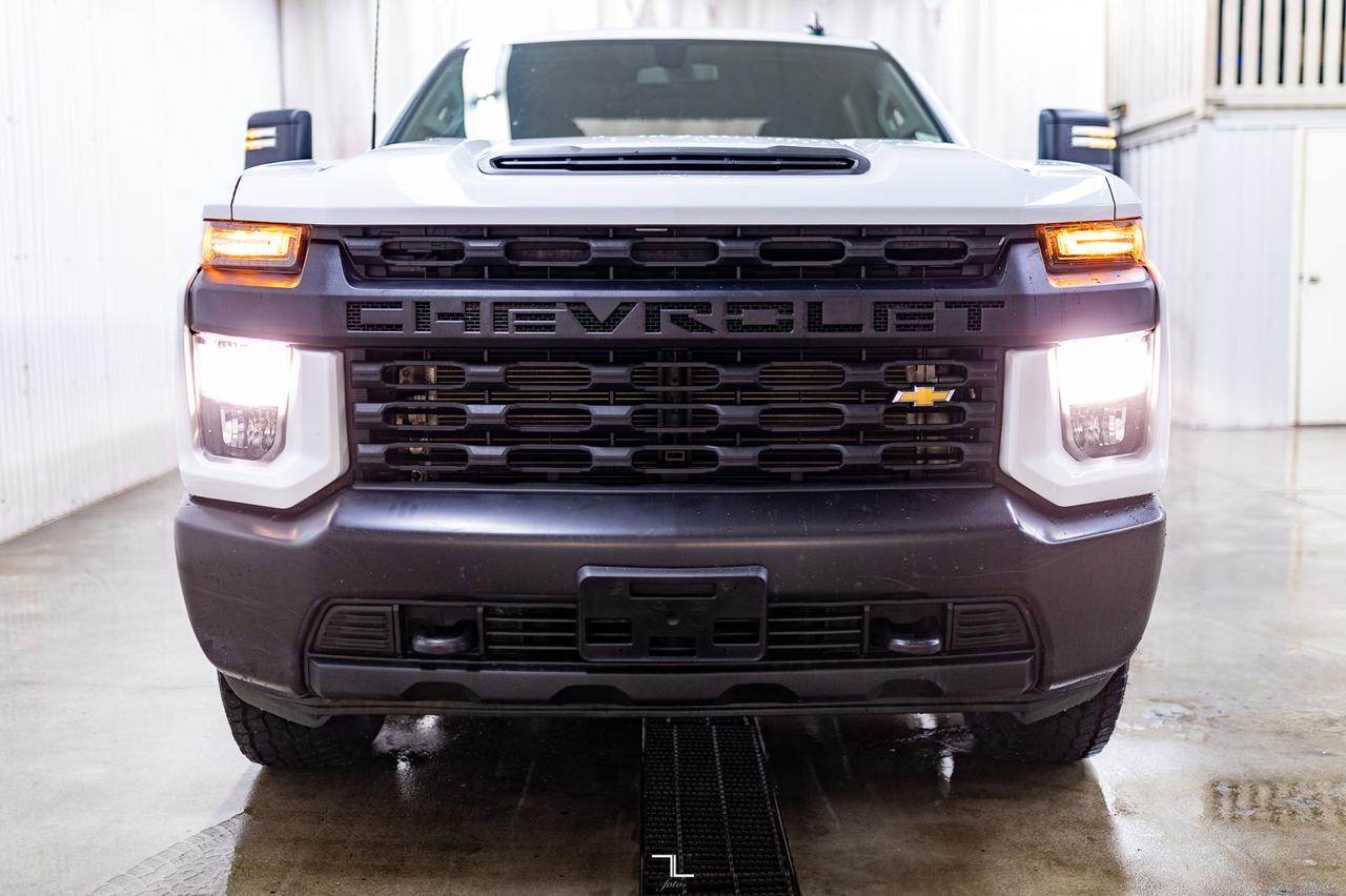 2021 Chevrolet Silverado 3500HD 4x4 Crew Cab LT Longbox Diesel BCam Red Deer AB