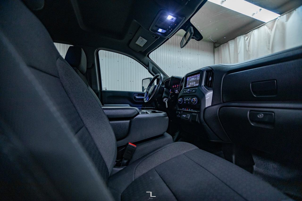 2021 Chevrolet Silverado 3500HD 4x4 Crew Cab LT Longbox Diesel BCam Red Deer AB