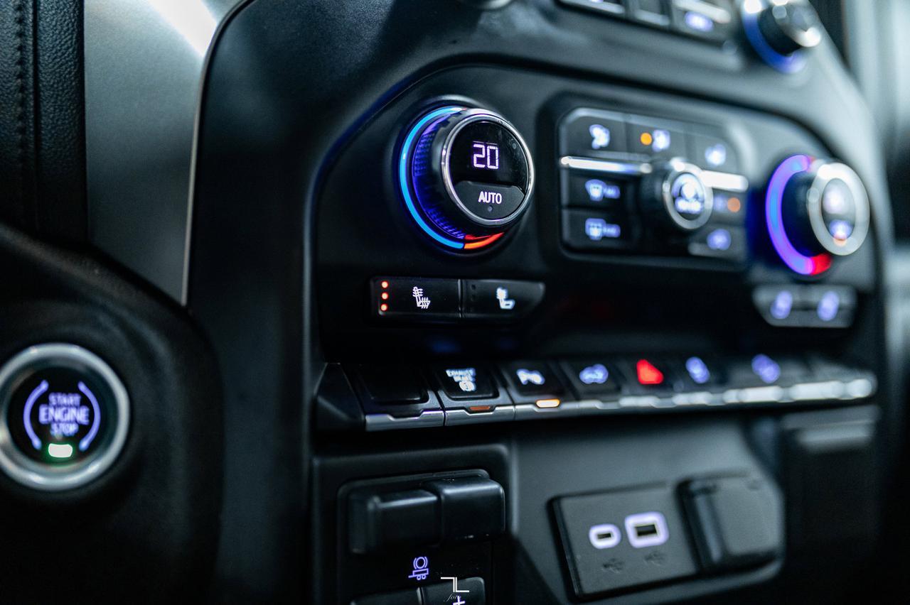 2021 Chevrolet Silverado 3500HD 4x4 Crew Cab LT Z71 Longbox Diesel BCam Red Deer AB