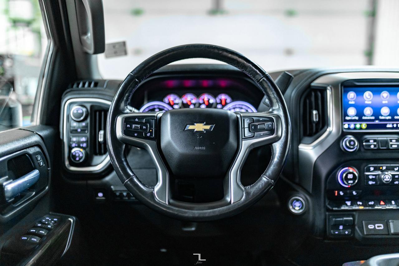 2021 Chevrolet Silverado 3500HD 4x4 Crew Cab LT Z71 Longbox Diesel BCam Red Deer AB