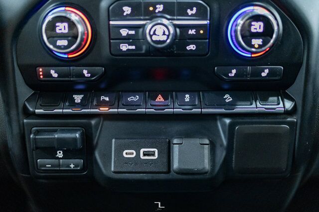 2021 Chevrolet Silverado 3500HD 4x4 Crew Cab LT Z71 Longbox Diesel BCam Red Deer AB