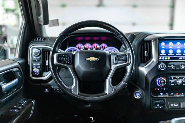 2021 Chevrolet Silverado 3500HD 4x4 Crew Cab LT Z71 Longbox Diesel BCam Red Deer AB