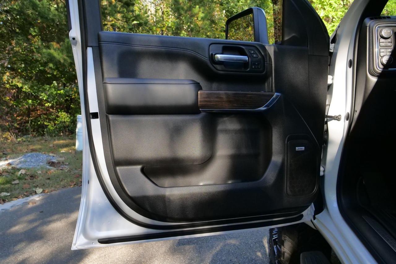2021 Chevrolet Silverado 3500HD High Country 4X4 / Upgrades / Fuel Wheels / Duramax Lincolnton NC