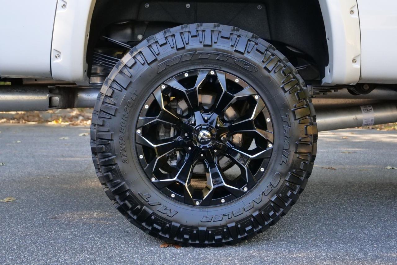 2021 Chevrolet Silverado 3500HD High Country 4X4 / Upgrades / Fuel Wheels / Duramax Lincolnton NC