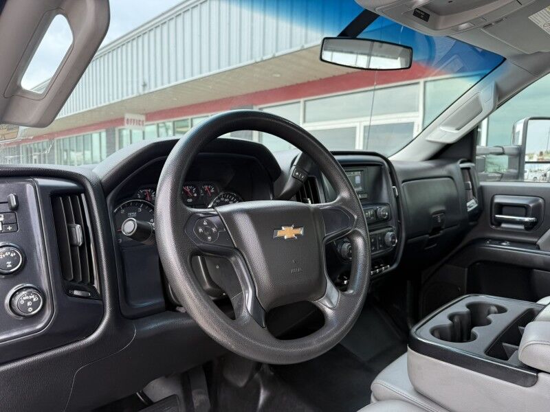 2021 Chevrolet Silverado 4500 4x4 Diesel Flatbed 74k mi's Collinsville OK