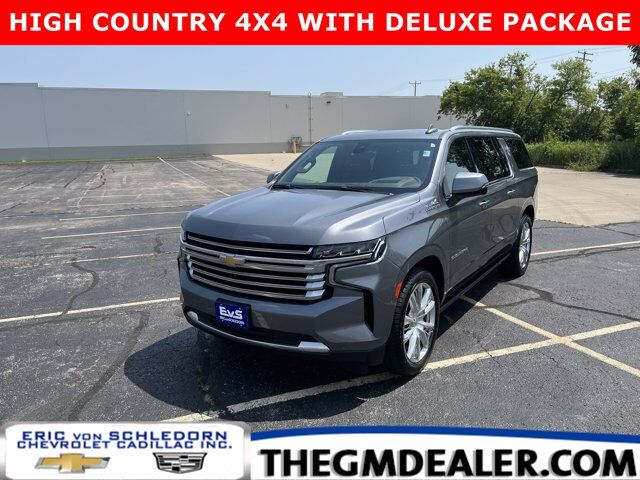 2021 Chevrolet Suburban High Country 4WD 6.2L HC-DeluxePkg w/AdptvCrz Sunroof Nav PwrBoards PwrSlidingConsole HD-SrrndVsn Milwaukee WI