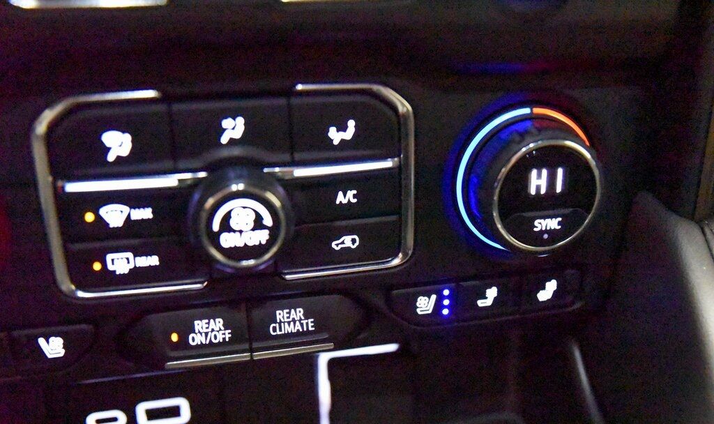 2021 Chevrolet Suburban High Country Akron OH