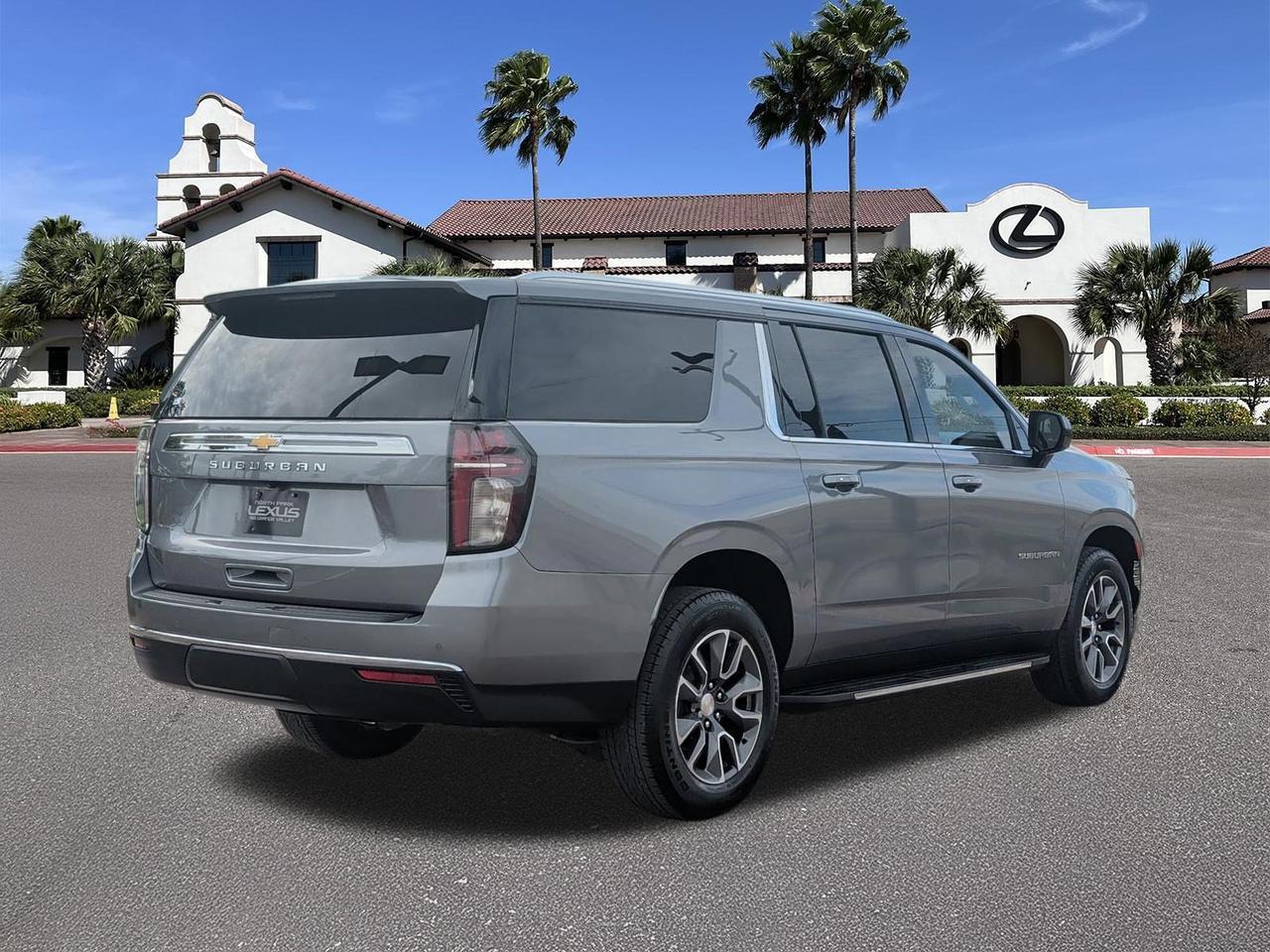 2021 Chevrolet Suburban LS