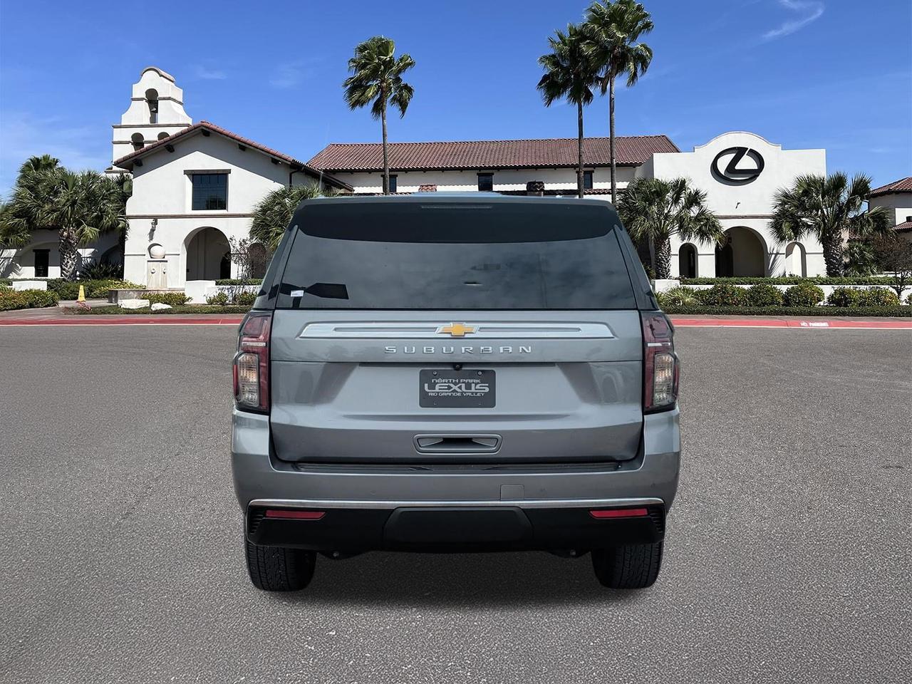 2021 Chevrolet Suburban LS