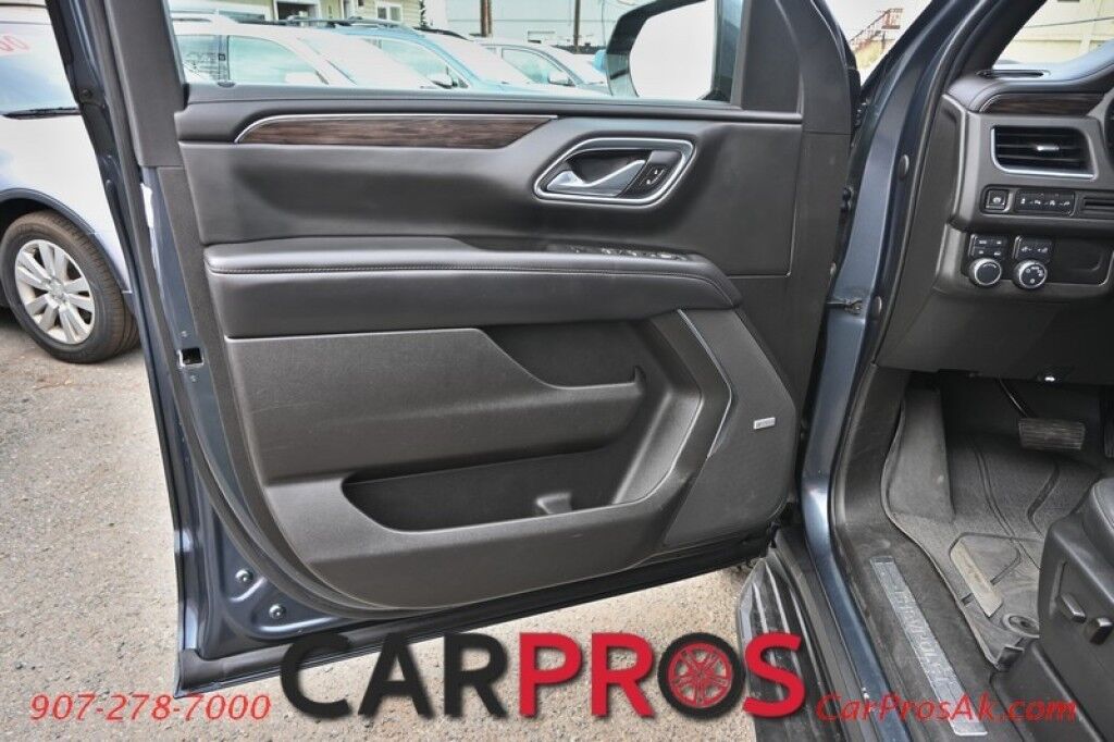 2021 Chevrolet Suburban LT - 4X4 - Auto Start - Power & Heated Leather Seats - Forward Collison & Back Up Camera - Bose Speakers - Apple CarPlay & Android Auto - Rear Climate Control - Keyless Entry & Start - Power Liftgate - 3rd Row - Seats 8 - Tow Pkg Anchorage AK