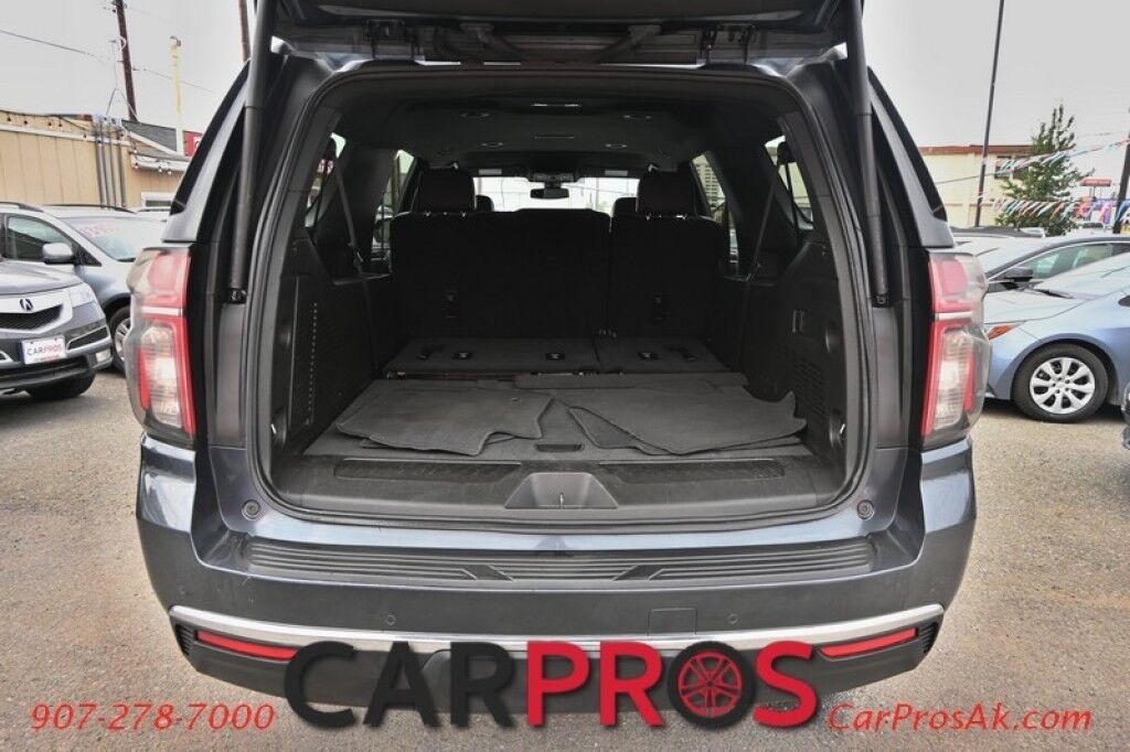 2021 Chevrolet Suburban LT - 4X4 - Auto Start - Power & Heated Leather Seats - Forward Collison & Back Up Camera - Bose Speakers - Apple CarPlay & Android Auto - Rear Climate Control - Keyless Entry & Start - Power Liftgate - 3rd Row - Seats 8 - Tow Pkg Anchorage AK