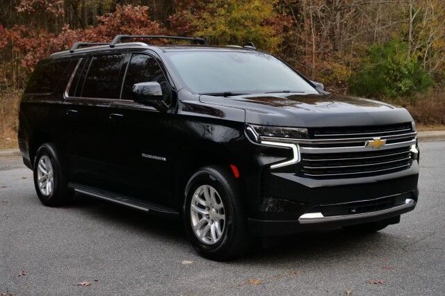 2021 Chevrolet Suburban LT 4WD / Panoramic Sunroof / Third Row / V8! High Point NC