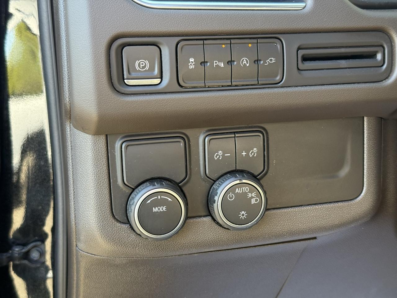 2021 Chevrolet Suburban LT Crestwood KY