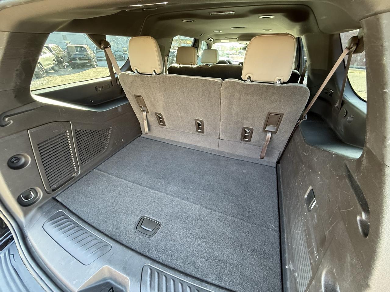 2021 Chevrolet Suburban LT Crestwood KY