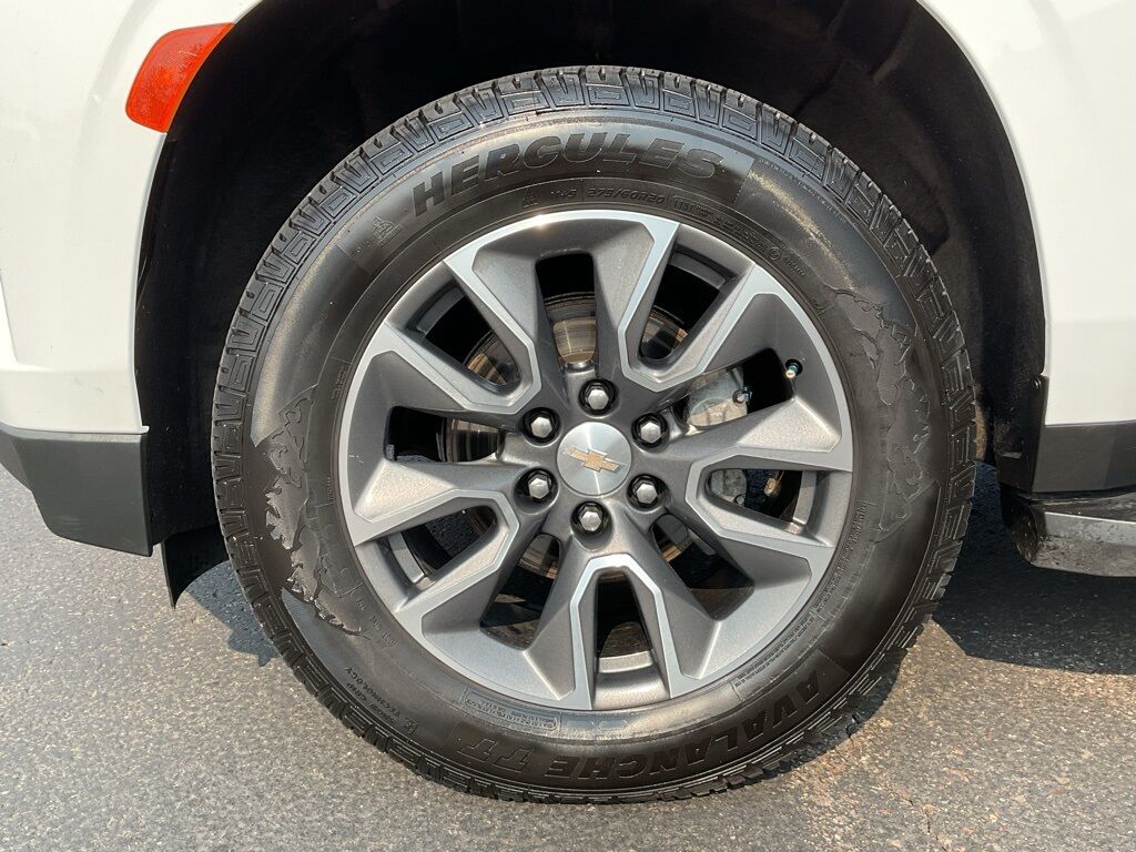 2021 Chevrolet Suburban LT Duluth MN