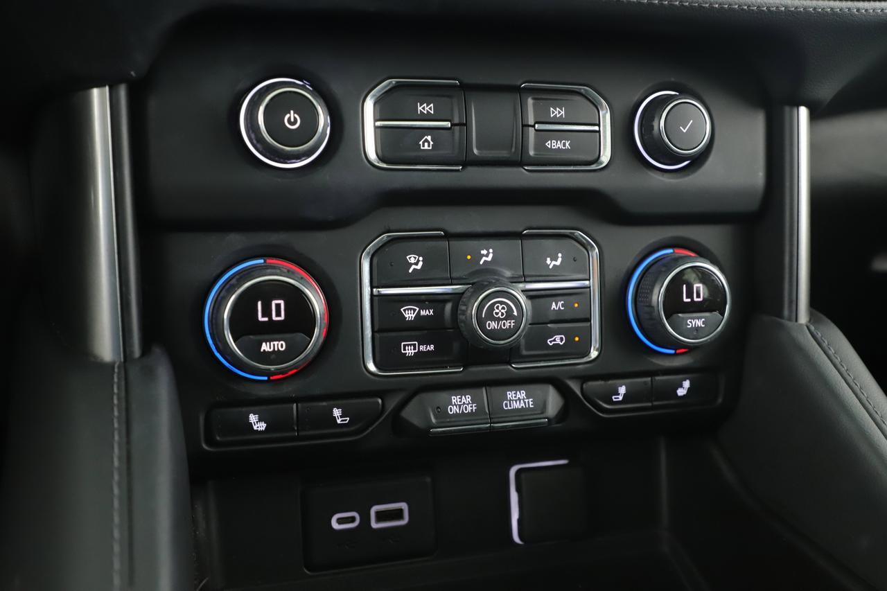 2021 Chevrolet Suburban LT New Braunfels TX