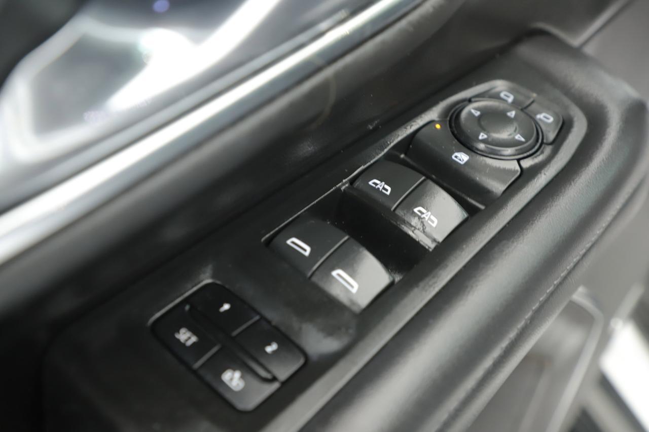 2021 Chevrolet Suburban LT New Braunfels TX