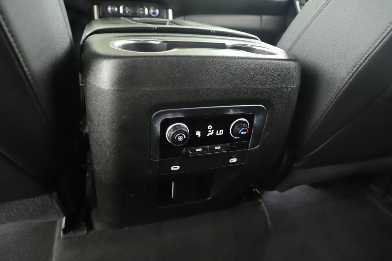 2021 Chevrolet Suburban LT New Braunfels TX