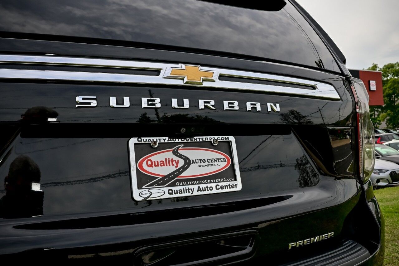 2021 Chevrolet Suburban Premier photo 12
