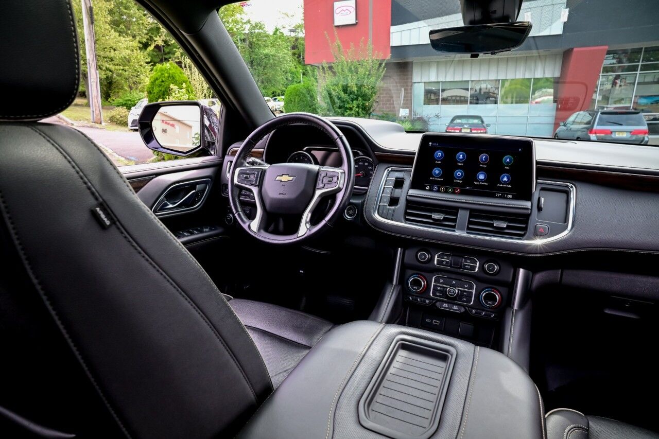 2021 Chevrolet Suburban Premier photo 33