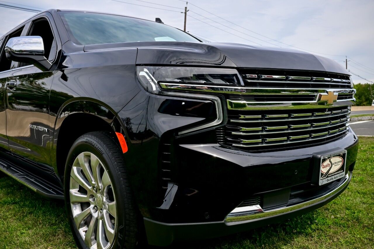 2021 Chevrolet Suburban Premier photo 10
