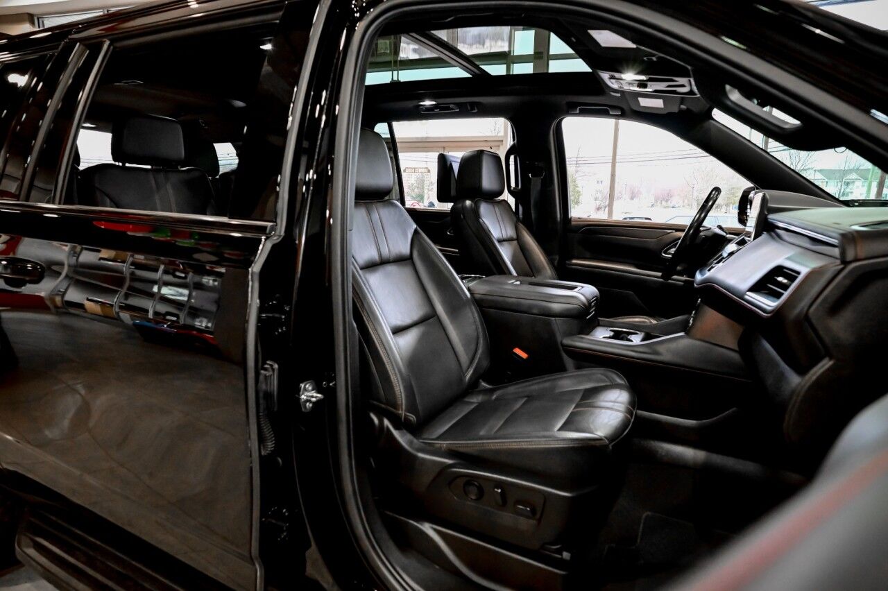 2021 Chevrolet Suburban RST, Nav and Entertainment Pkg, Pano Roof Springfield NJ