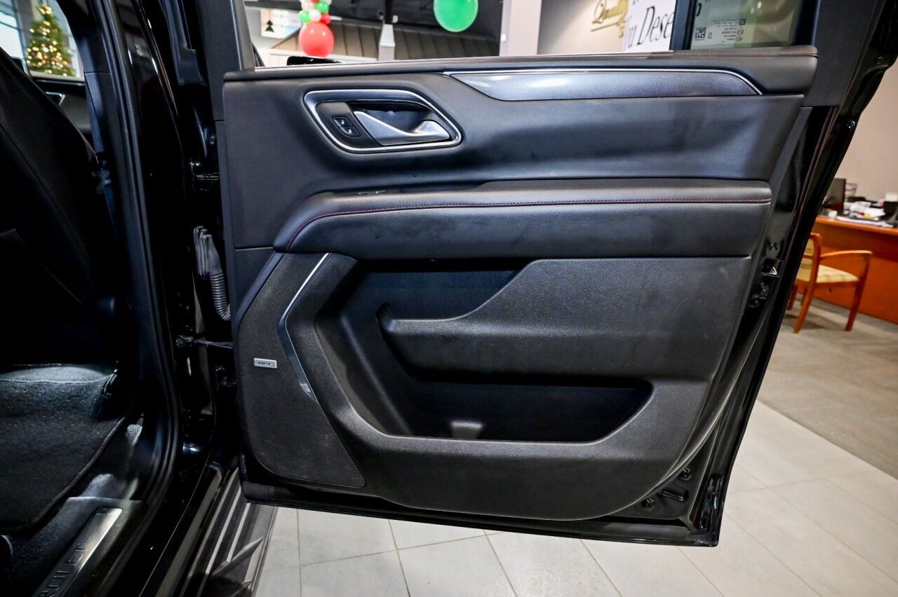 2021 Chevrolet Suburban RST, Nav and Entertainment Pkg, Pano Roof Springfield NJ