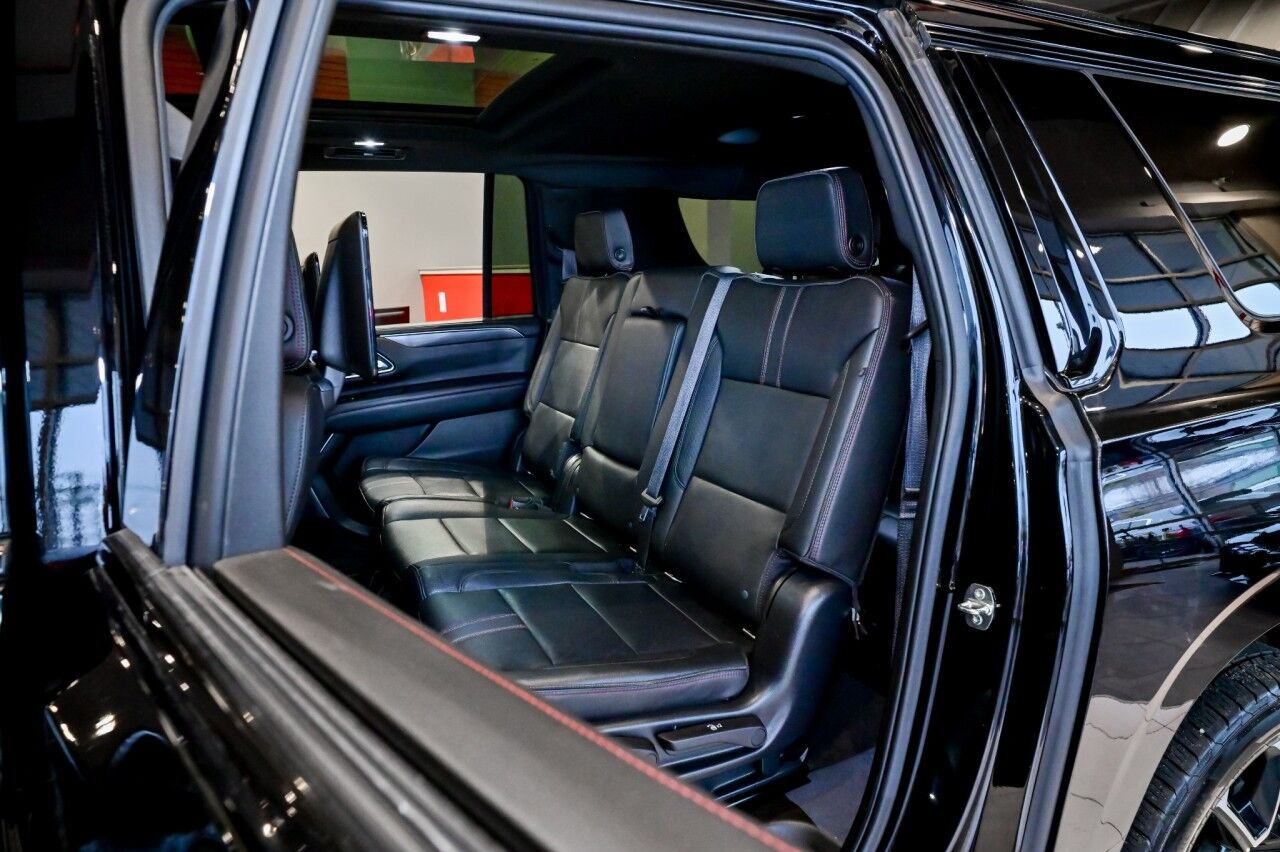 2021 Chevrolet Suburban RST, Nav and Entertainment Pkg, Pano Roof Springfield NJ