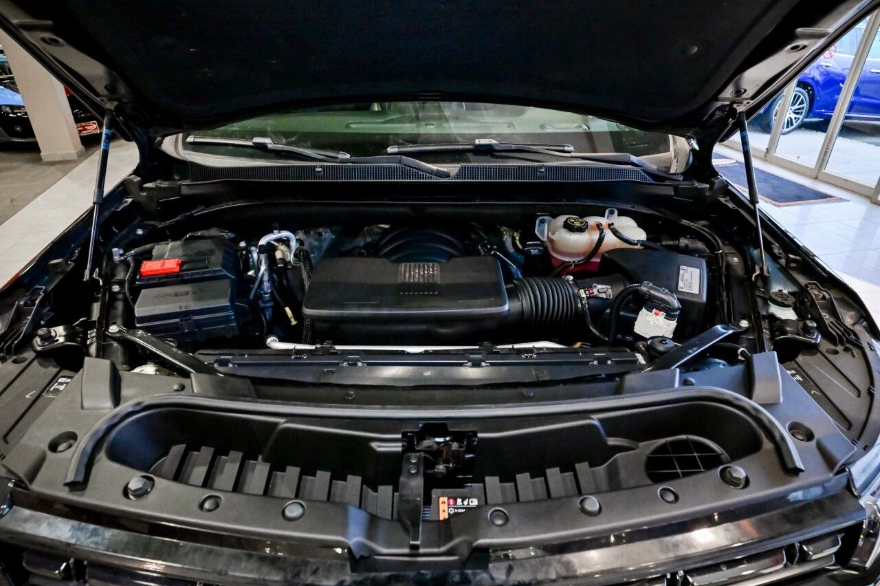 2021 Chevrolet Suburban RST, Nav and Entertainment Pkg, Pano Roof Springfield NJ