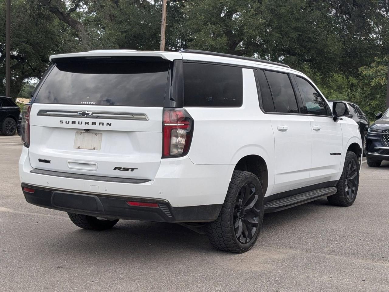 2021 Chevrolet Suburban RST