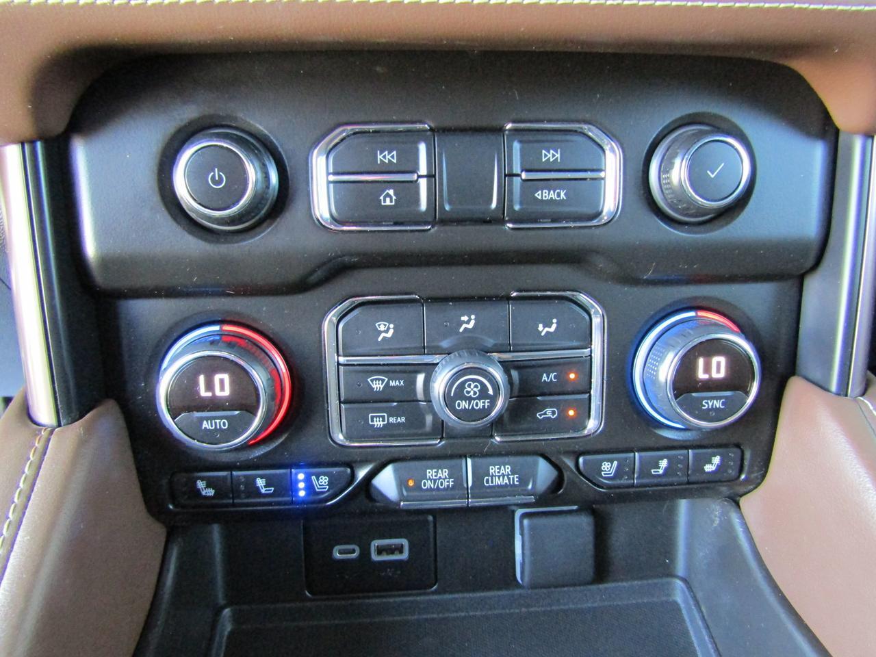 2021 Chevrolet Tahoe 4WD 4dr High Country Grand Prairie TX