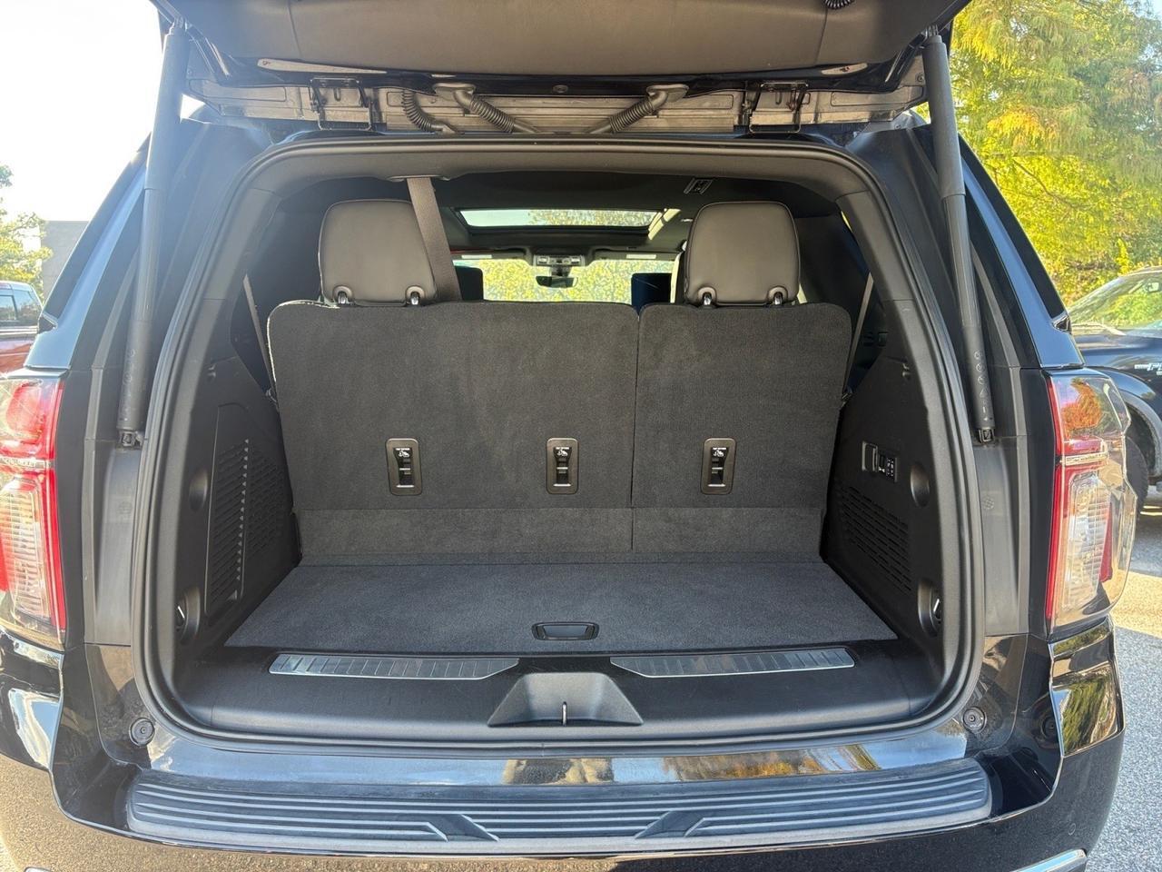 2021 Chevrolet Tahoe High Country, POWER RUNNING BOARDS, BLIND SPOT ALERT, LANE KEEP ASSIST, HEADS-UP DISPLAY, AUTO START/STOP, 360 BACKUP CAMERA, PANORAMIC MOONROOF, APPLE CARPLAY/ANDROID AUTO, POWER 3RD ROW, POWER LIFTGATE, ONLY 1 OWNER, CLEAN CARFAX, TAKE HOME THIS TA Virginia Beach VA