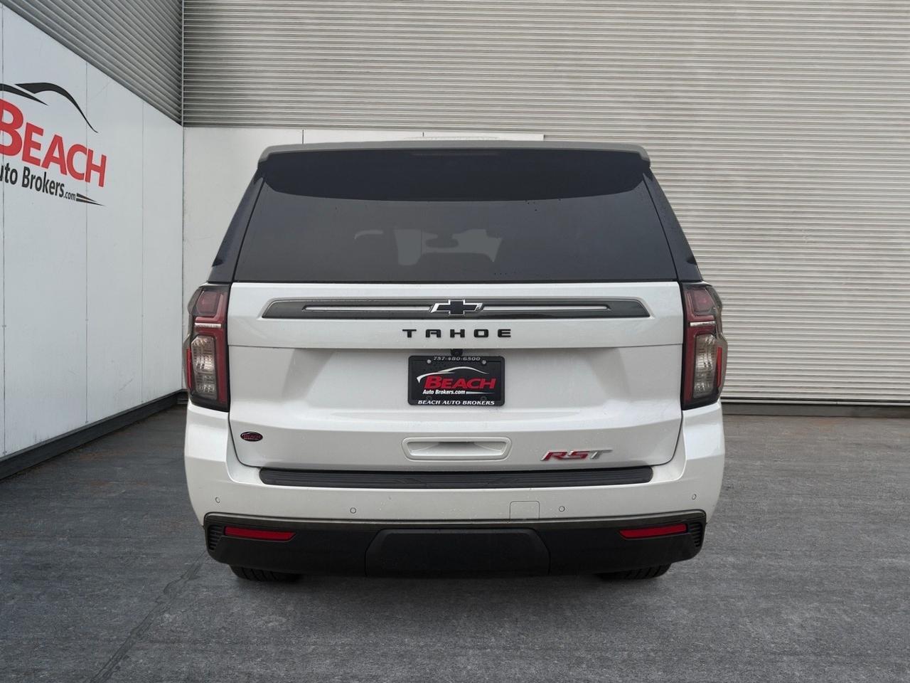 2021 Chevrolet Tahoe RST, 1ST AND 2ND ROW HEATED, BOSE SPEAKERS, APPLE CARPLAY/ANDROID AUTO, MOONROOF, POWER LIFTGATE, REMOTE START, WIFI, POWER MIRRORS, POWER FOLDING MIRRORS, ONLY 1 OWNER, THIS IS A GREAT SUV FOR A GREAT PRICE! Norfolk VA