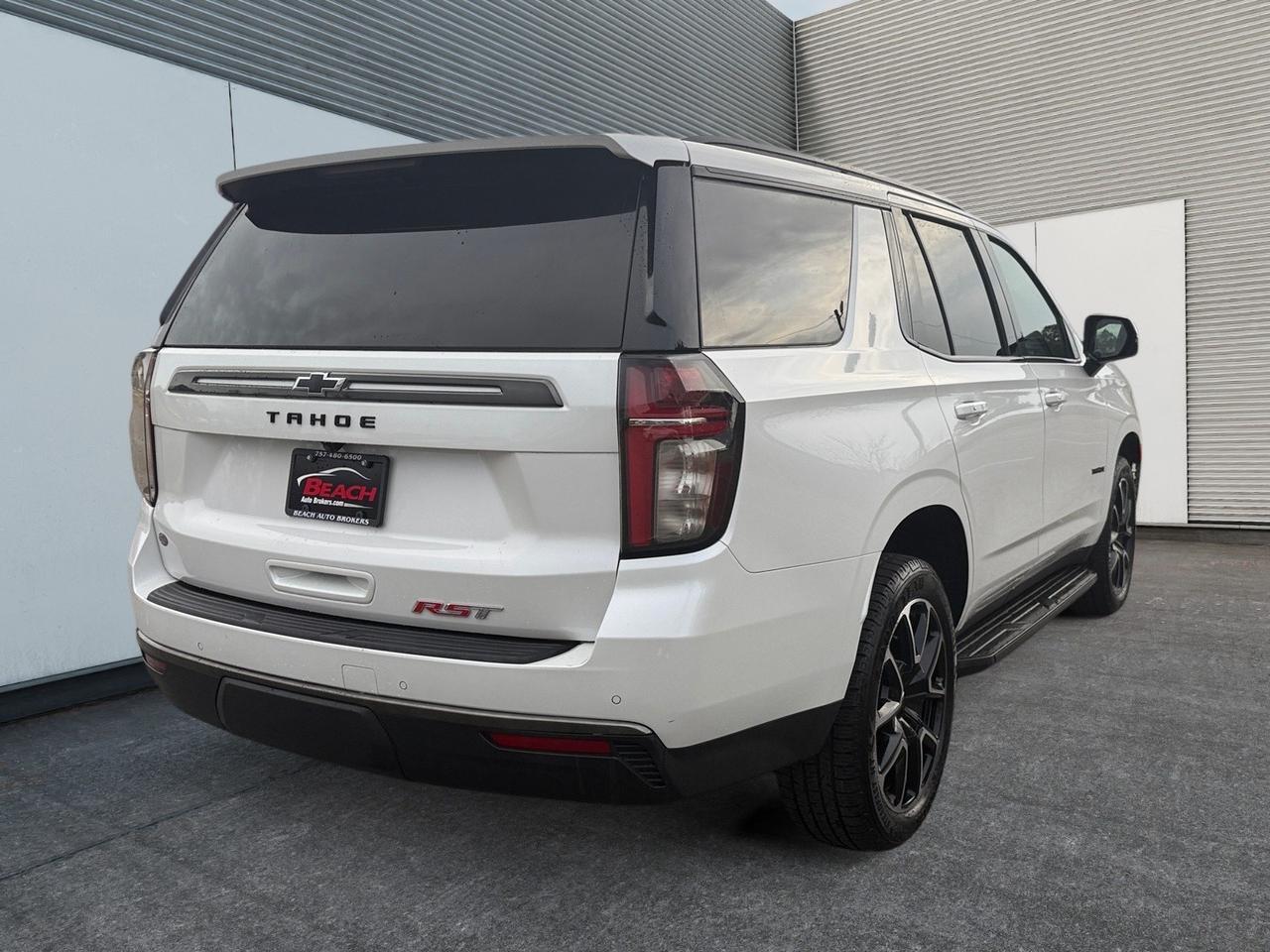 2021 Chevrolet Tahoe RST, 1ST AND 2ND ROW HEATED, BOSE SPEAKERS, APPLE CARPLAY/ANDROID AUTO, MOONROOF, POWER LIFTGATE, REMOTE START, WIFI, POWER MIRRORS, POWER FOLDING MIRRORS, ONLY 1 OWNER, THIS IS A GREAT SUV FOR A GREAT PRICE! Norfolk VA