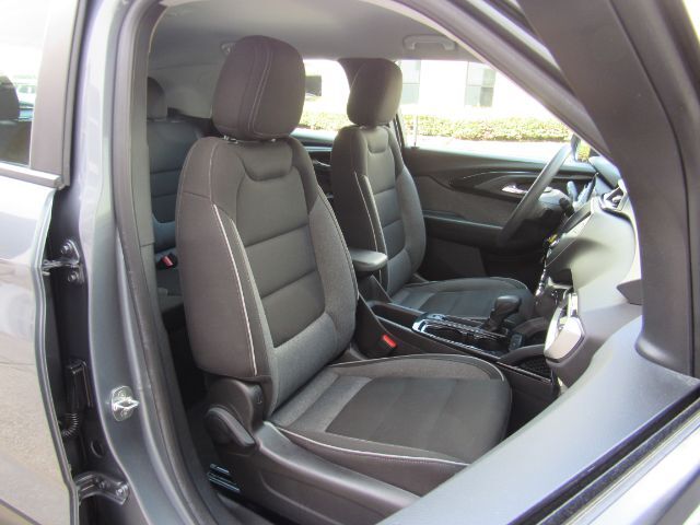 2021 Chevrolet Trailblazer LS photo 18