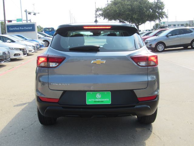 2021 Chevrolet Trailblazer LS photo 7