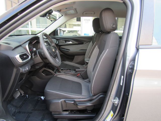 2021 Chevrolet Trailblazer LS photo 12