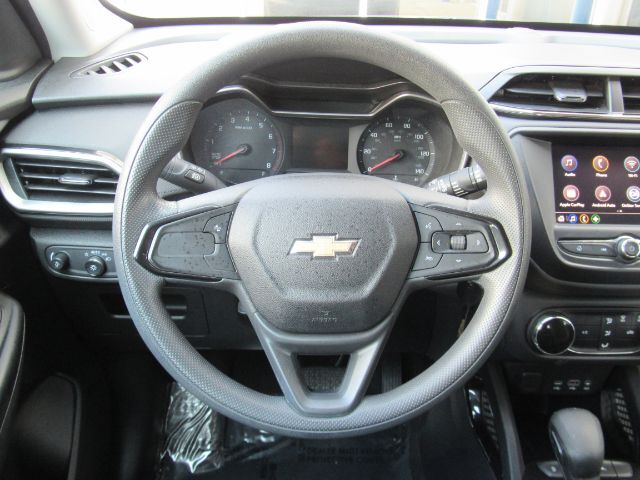 2021 Chevrolet Trailblazer LS photo 25