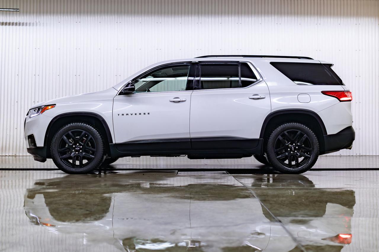 2021 Chevrolet Traverse AWD LT True North Leather Roof Nav Red Deer AB