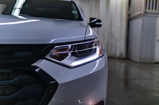 2021 Chevrolet Traverse AWD LT True North Leather Roof Nav Red Deer AB