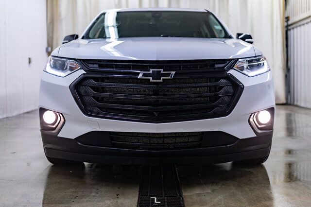 2021 Chevrolet Traverse AWD LT True North Leather Roof Nav Red Deer AB