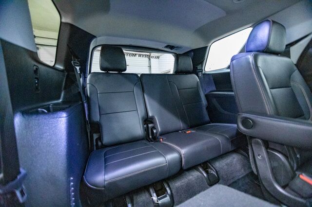 2021 Chevrolet Traverse AWD LT True North Leather Roof Nav Red Deer AB