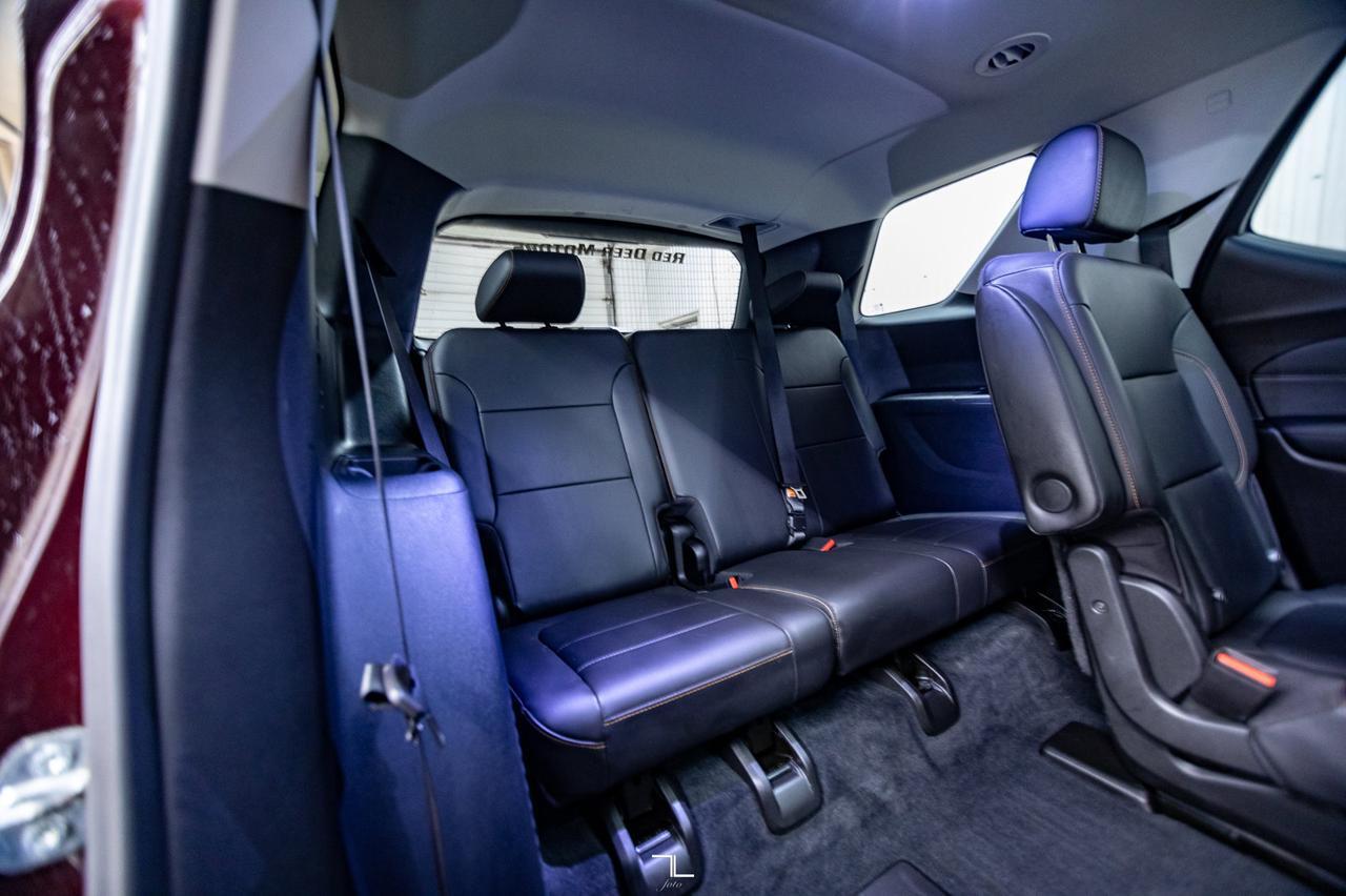 2021 Chevrolet Traverse AWD LT True North Leather Roof Nav Red Deer AB